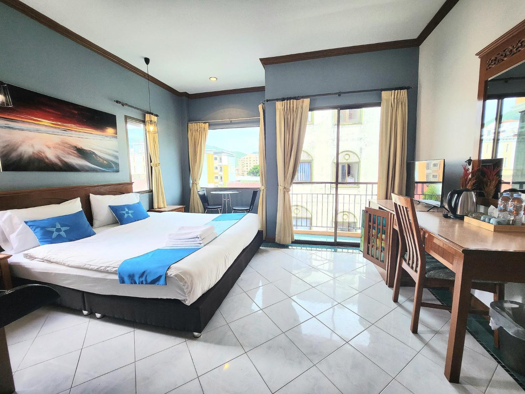 Sea Front Home Hotel - Patong Beach מראה חיצוני תמונה