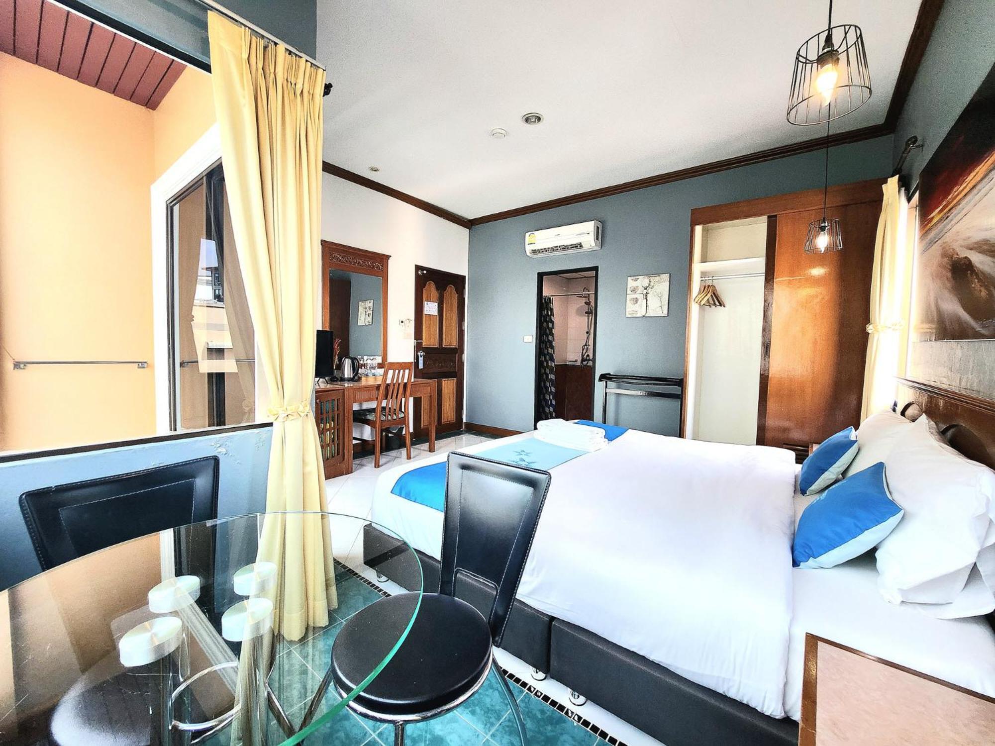 Sea Front Home Hotel - Patong Beach מראה חיצוני תמונה