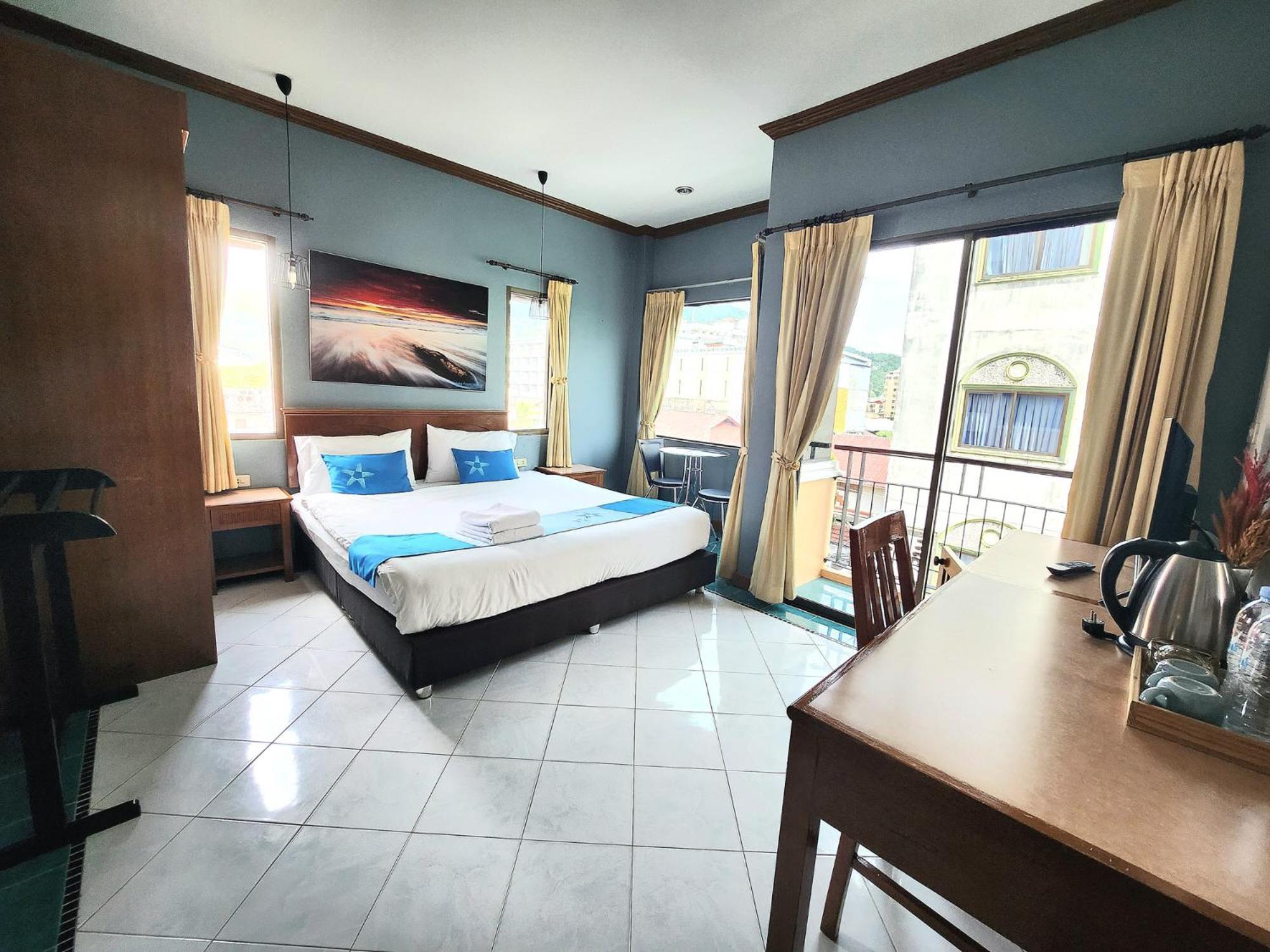 Sea Front Home Hotel - Patong Beach מראה חיצוני תמונה