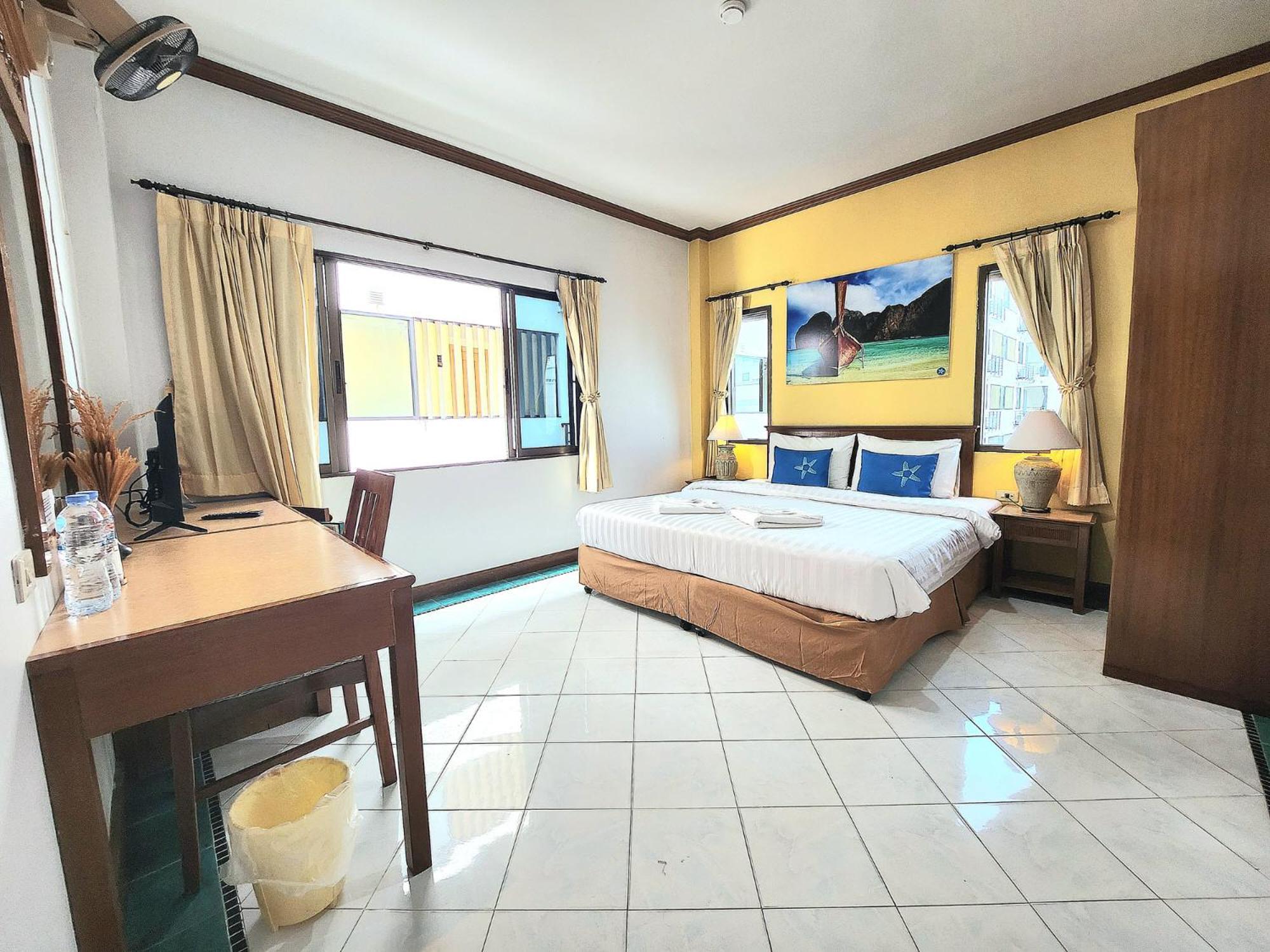 Sea Front Home Hotel - Patong Beach מראה חיצוני תמונה