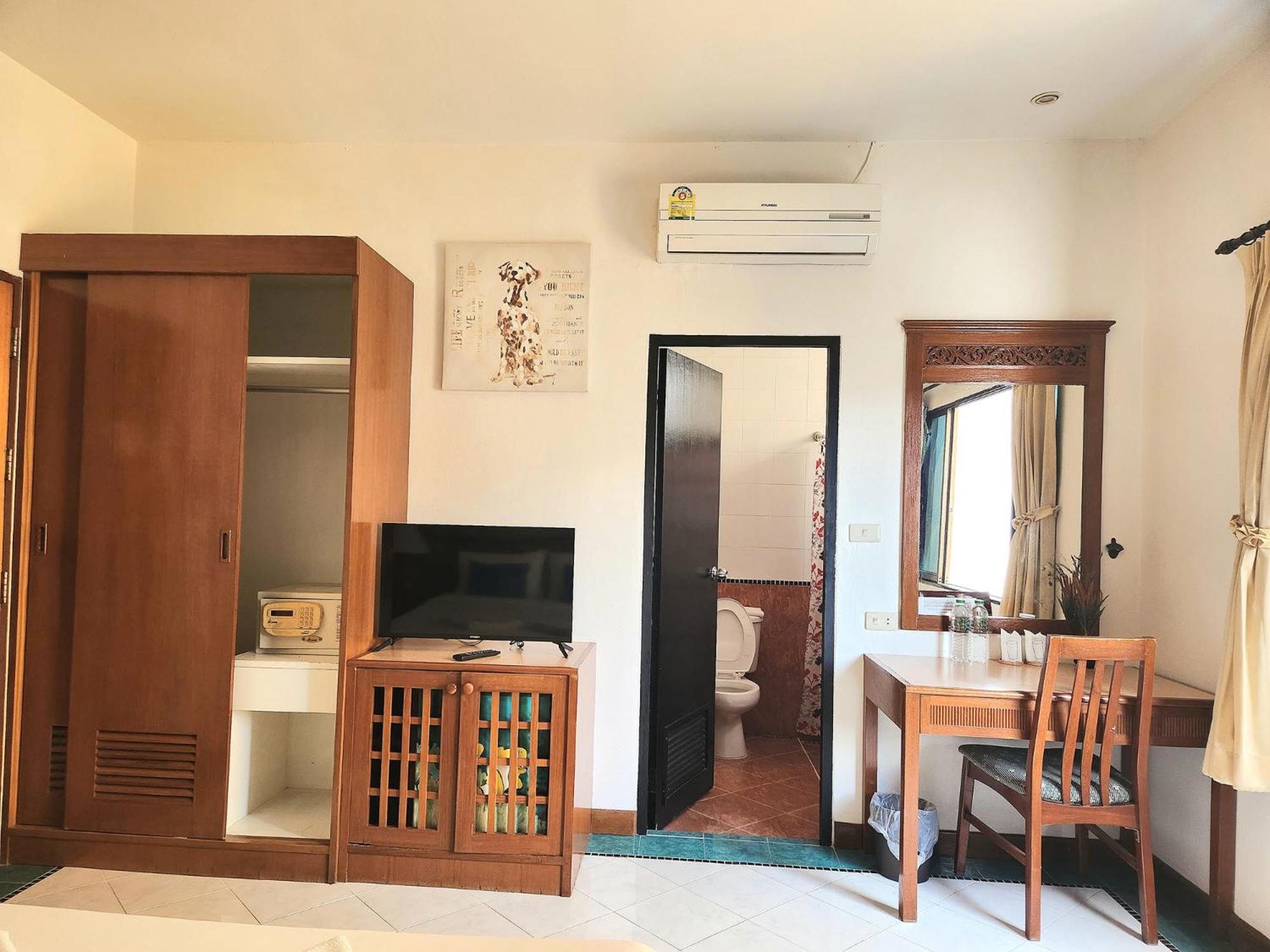 Sea Front Home Hotel - Patong Beach מראה חיצוני תמונה