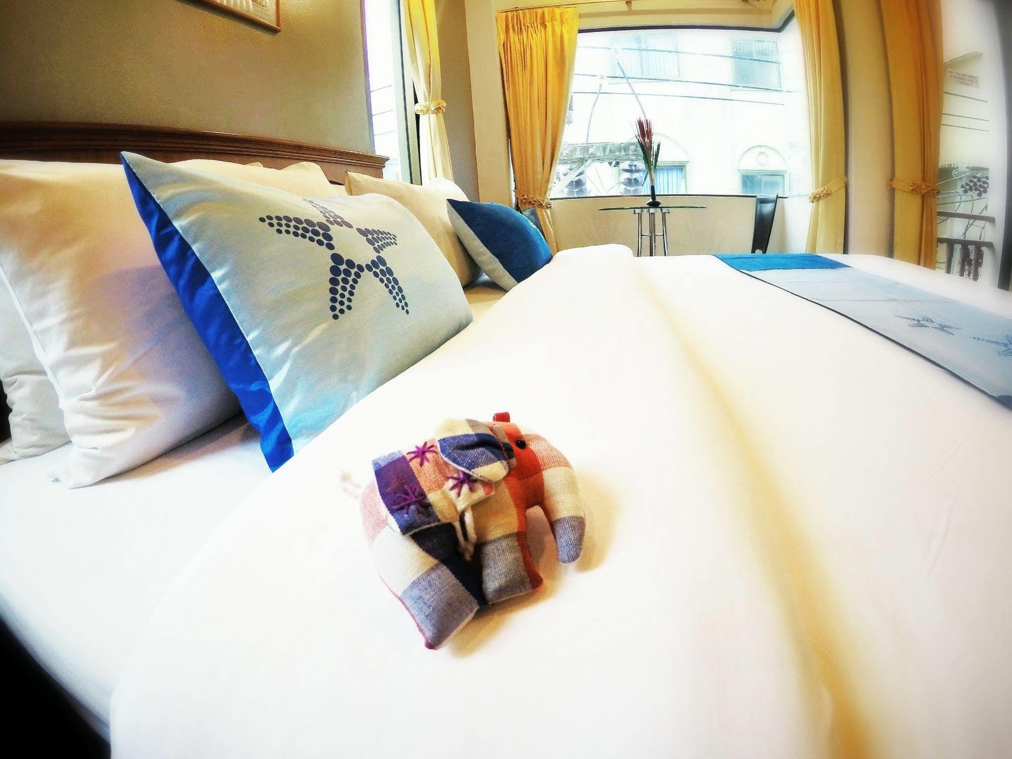 Sea Front Home Hotel - Patong Beach מראה חיצוני תמונה